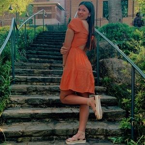 Meet your Posher, Macy